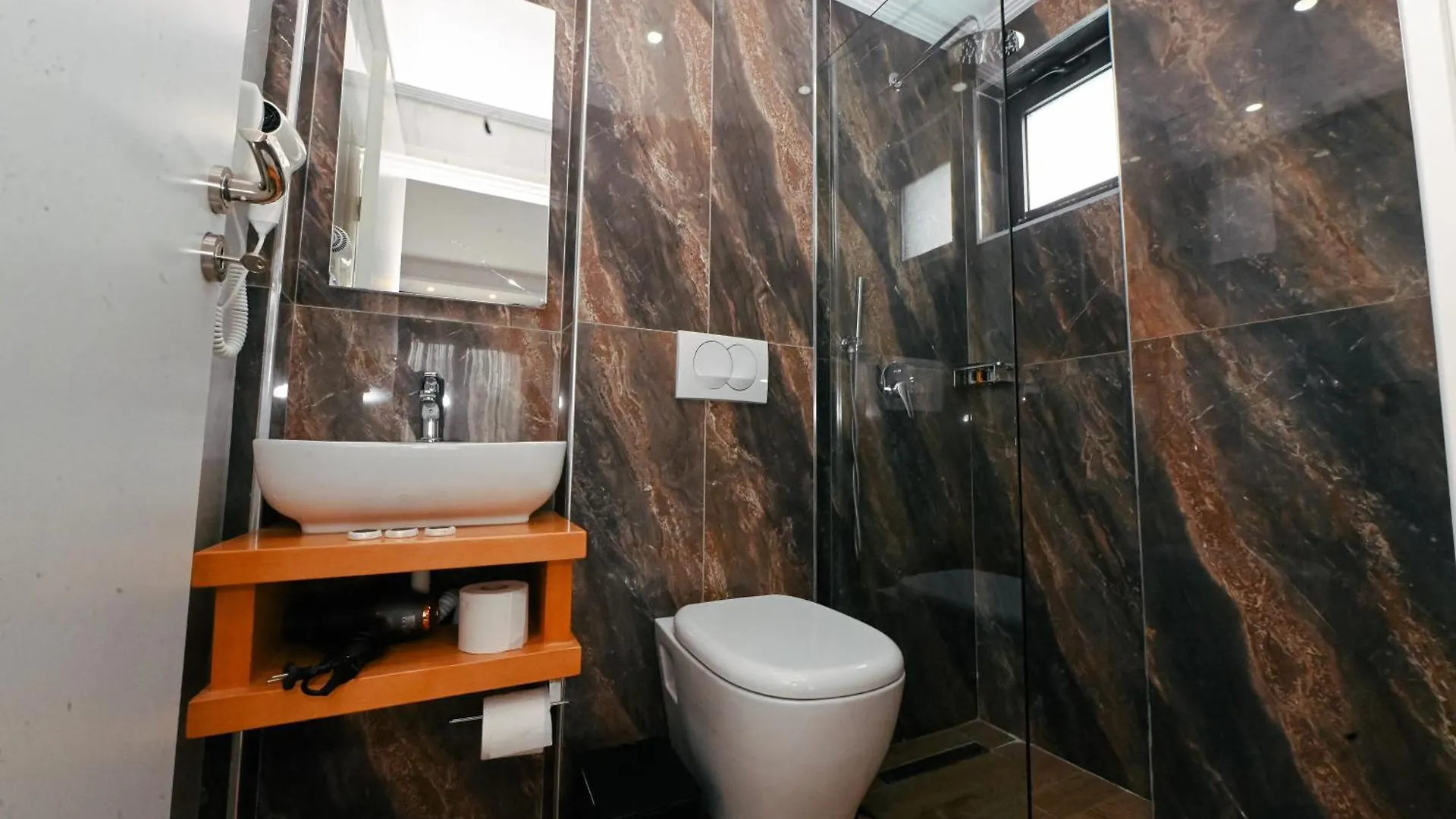 Bianco Hotel Ksamil