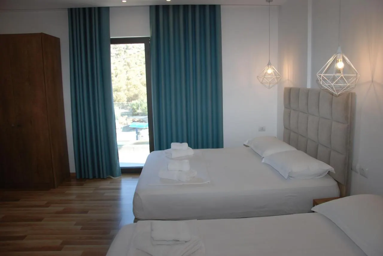 Bianco Hotel Ksamil 4*,